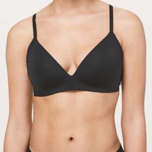 NWT Lululemon Take Shape Bra